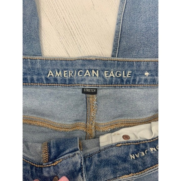 American Eagle Stretch Mom Jeans size 14 - Picture 4 of 10